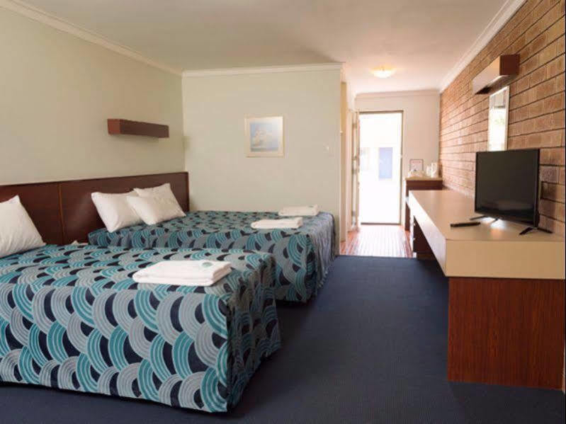 Hotel Clipper Rockingham Bagian luar foto